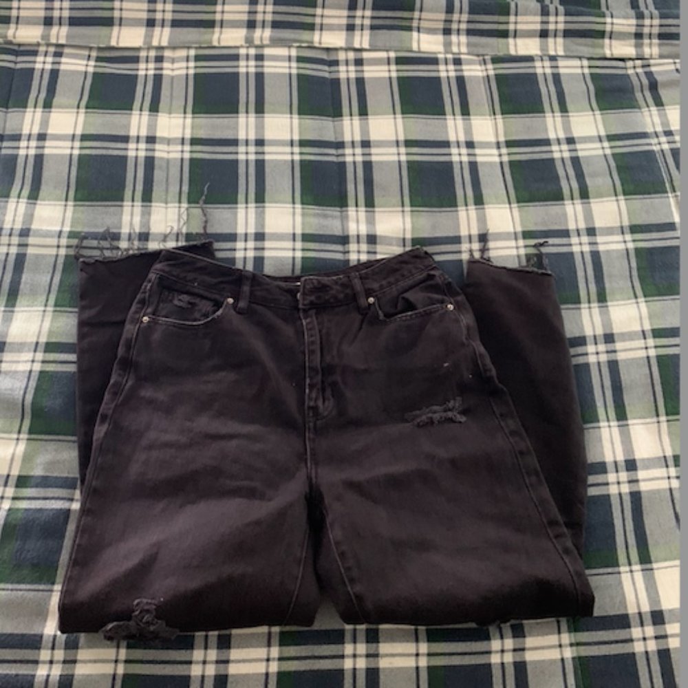 PacSun Ripped Mom Jean - Picture 3 of 3